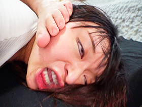 性欲大爆発！衝撃の淫乱ドキュメント チ●ポ気狂い生中出し無制限ＦＵＣＫ　若林ゆりな　サンプル画像03